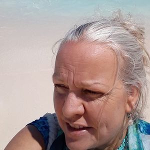 Meet your Posher, Reba